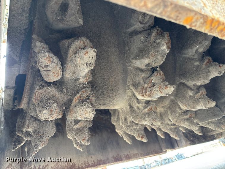 image for item DV0810 Wirtgen W1200F milling machine