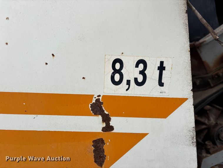 image for item DV0810 Wirtgen W1200F milling machine