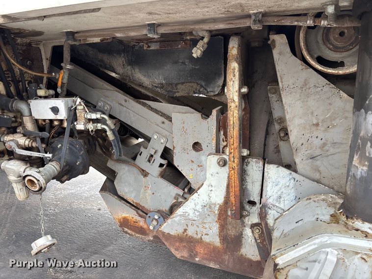 image for item DV0810 Wirtgen W1200F milling machine