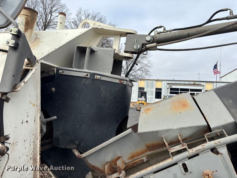 image for item DV0810 Wirtgen W1200F milling machine