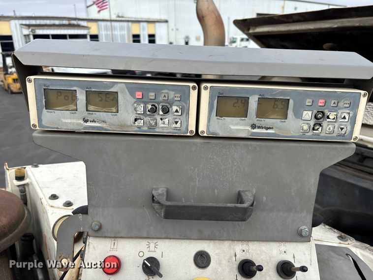 image for item DV0810 Wirtgen W1200F milling machine