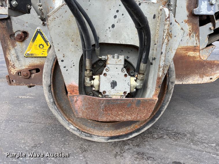 image for item DV0810 Wirtgen W1200F milling machine