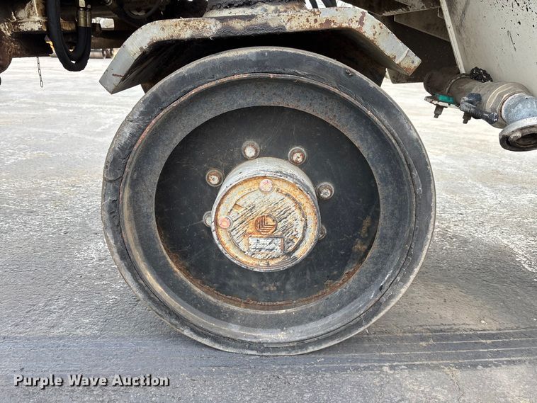 image for item DV0810 Wirtgen W1200F milling machine