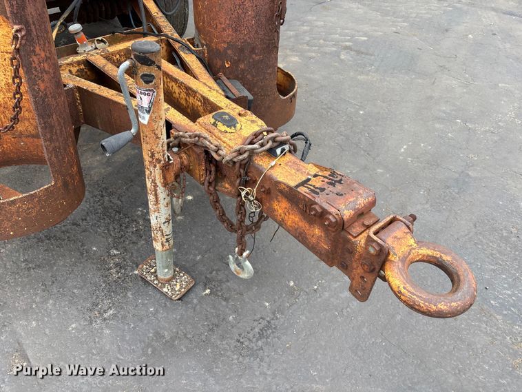 image for item DV0811 Asphalt reclaimer trailer