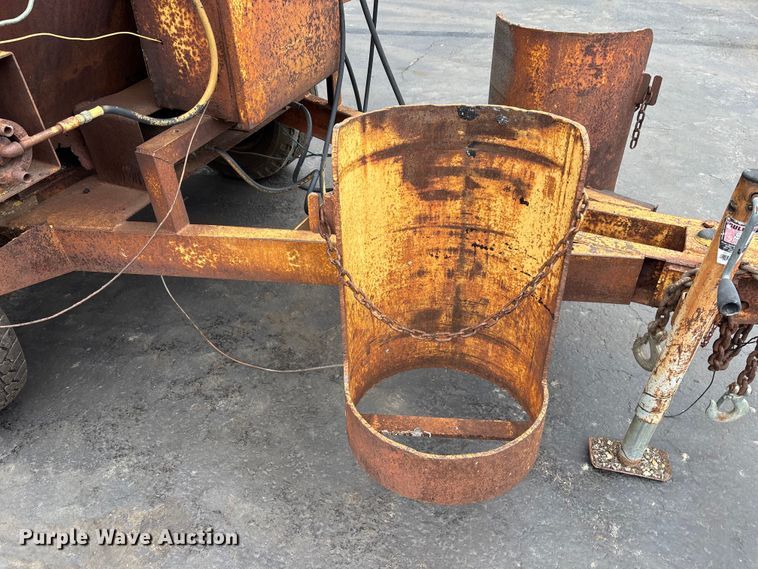 image for item DV0811 Asphalt reclaimer trailer