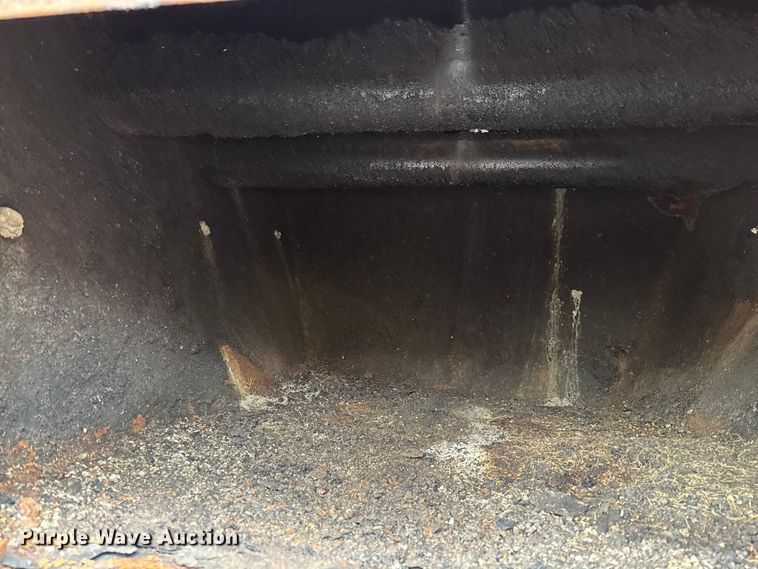 image for item DV0811 Asphalt reclaimer trailer