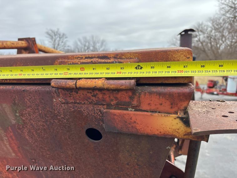 image for item DV0811 Asphalt reclaimer trailer