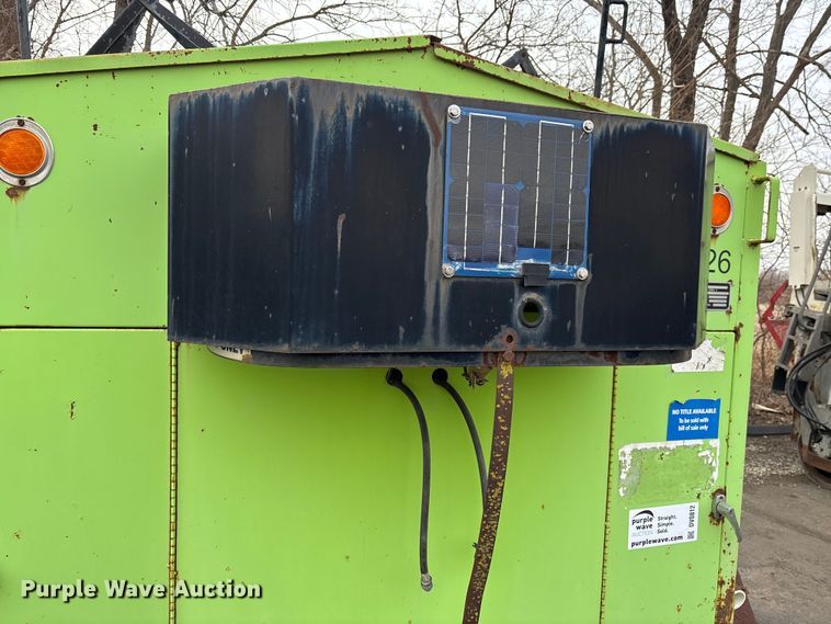 image for item DV0812 1998 Ray-Tech RC 8000 asphalt reclaimer trailer