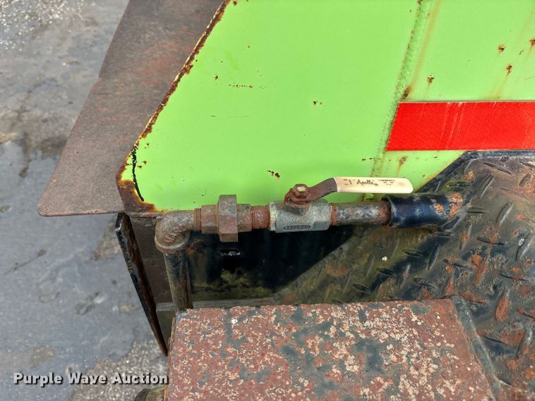 image for item DV0812 1998 Ray-Tech RC 8000 asphalt reclaimer trailer