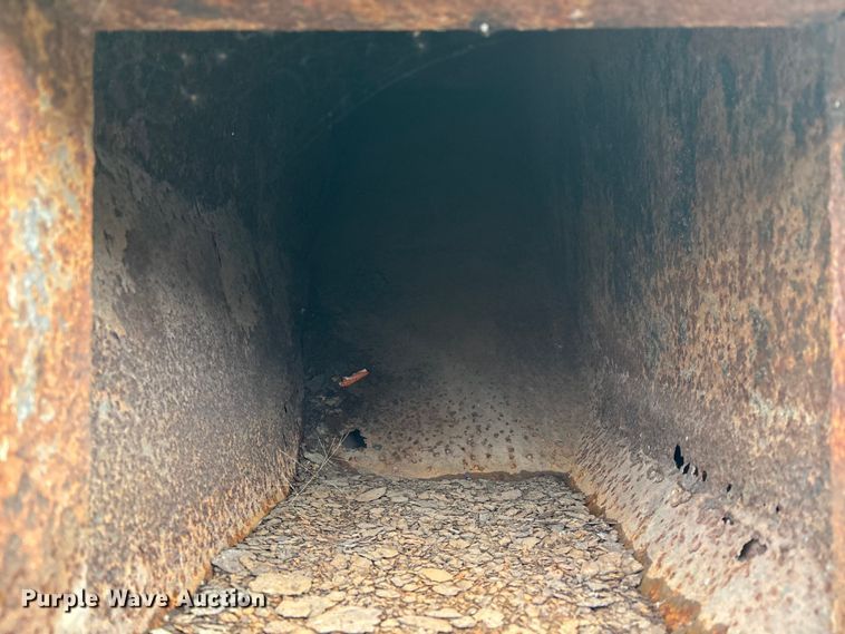 image for item DV0812 1998 Ray-Tech RC 8000 asphalt reclaimer trailer