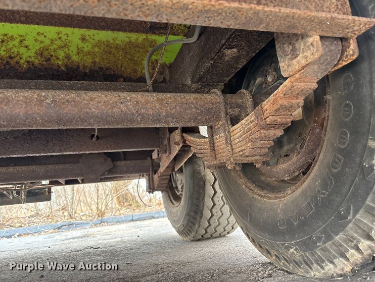 image for item DV0812 1998 Ray-Tech RC 8000 asphalt reclaimer trailer