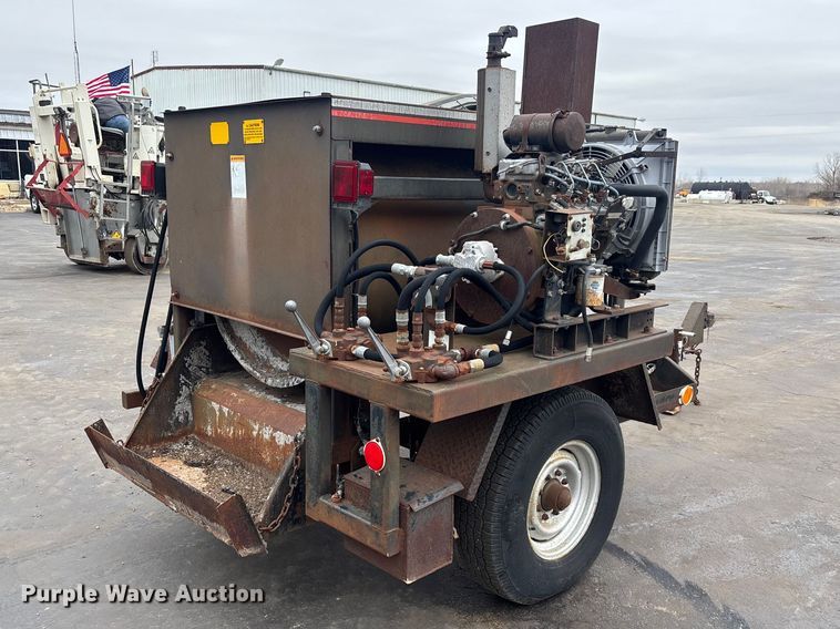 image for item DV0813 Patchman pothole patcher