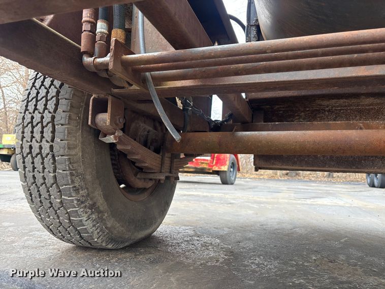 image for item DV0813 Patchman pothole patcher