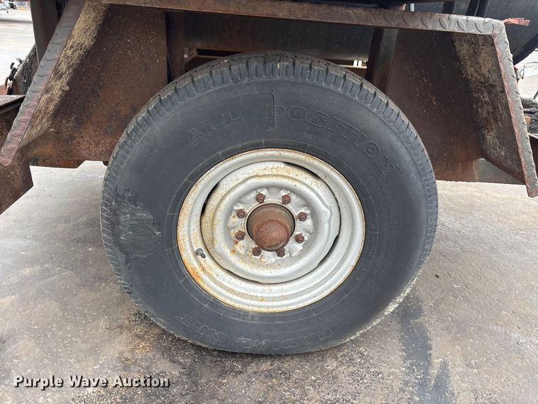 image for item DV0813 Patchman pothole patcher