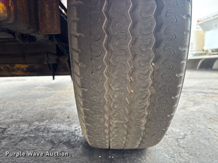 image for item DV0814 Cimline pothole patcher