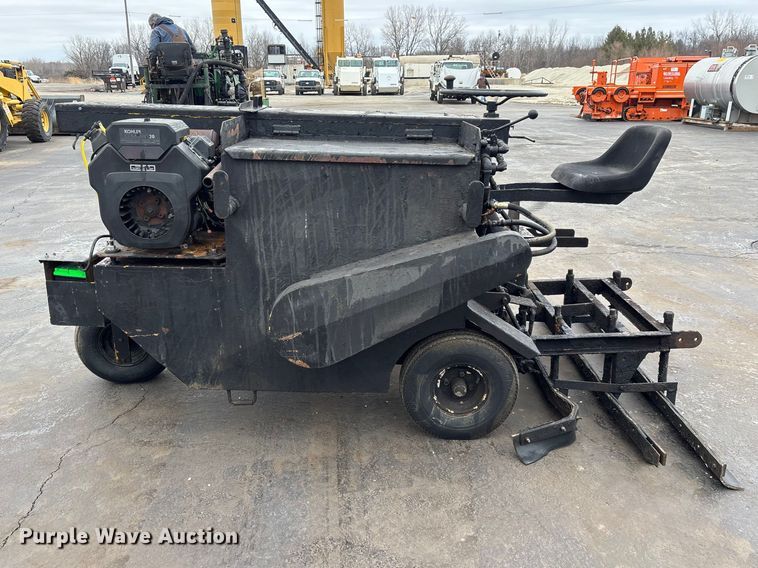 image for item DV0816 Seal coat machine