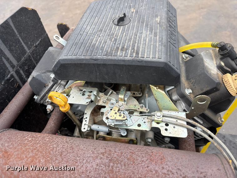 image for item DV0816 Seal coat machine