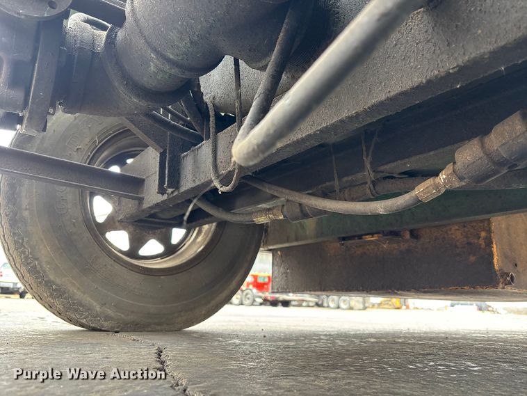 image for item DV0817 Maxima II seal coat machine