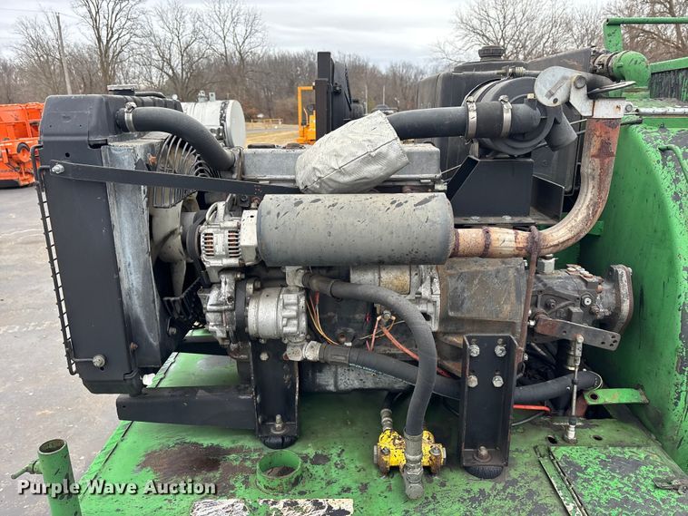 image for item DV0817 Maxima II seal coat machine