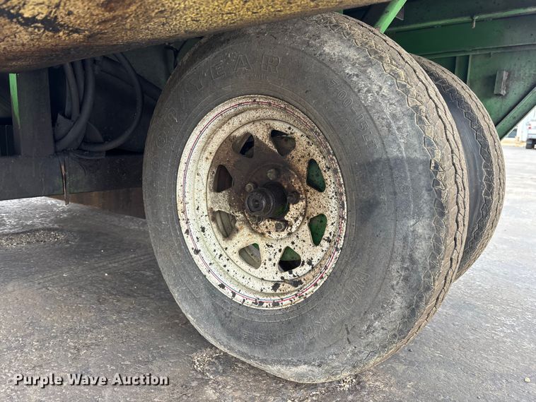 image for item DV0817 Maxima II seal coat machine