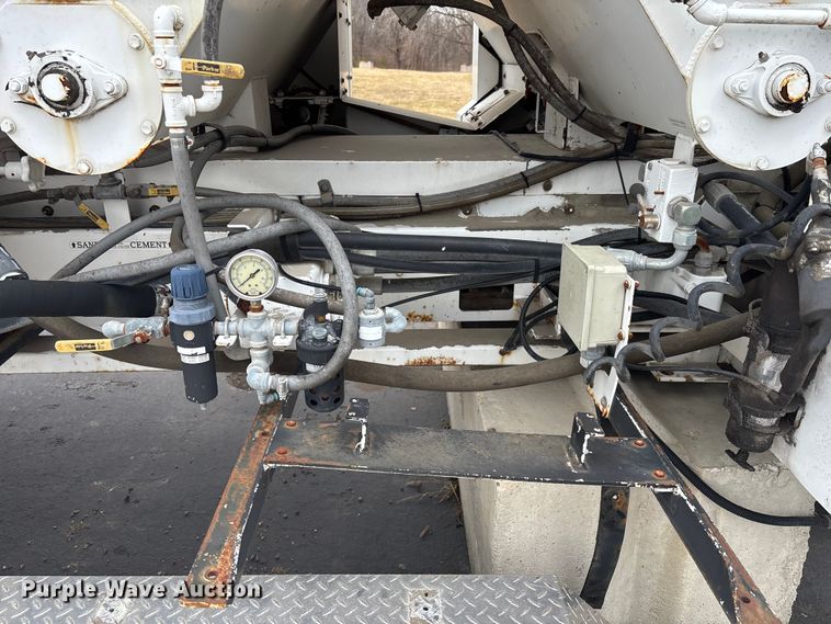 image for item DV0818 Cemen Tech MCD3-50 volumetric bed