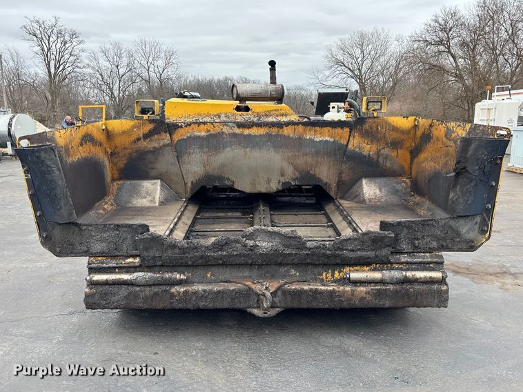 image for item DV0820 2006 Mauldin 1750-C paver