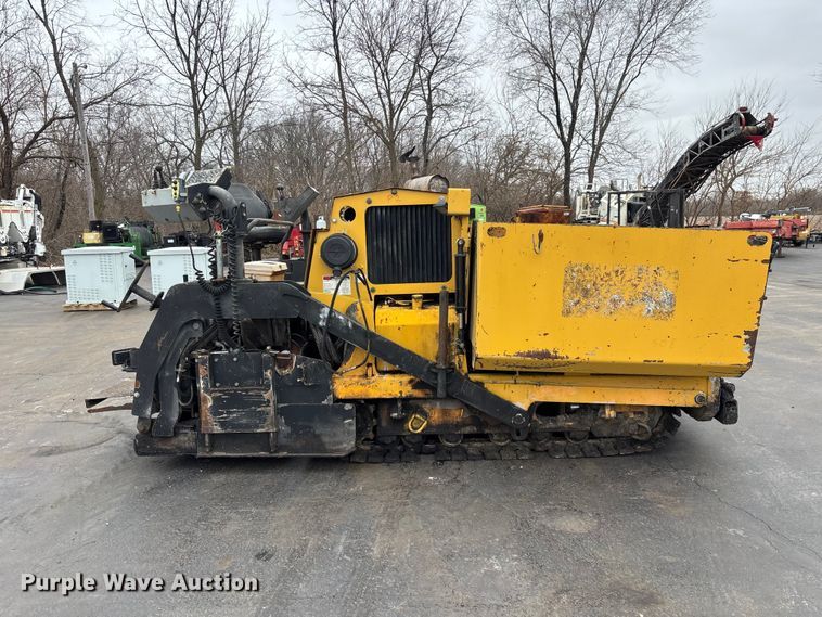 image for item DV0820 2006 Mauldin 1750-C paver