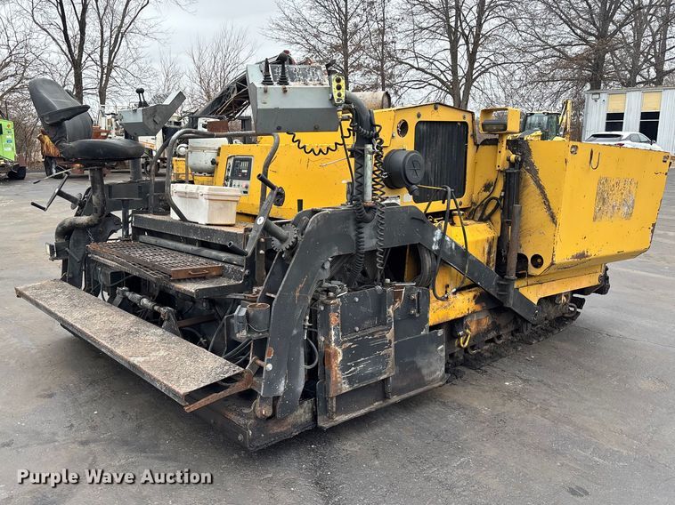 image for item DV0820 2006 Mauldin 1750-C paver