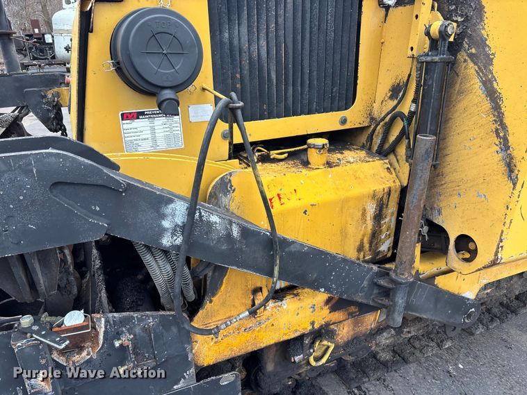 image for item DV0820 2006 Mauldin 1750-C paver