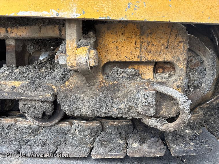 image for item DV0820 2006 Mauldin 1750-C paver