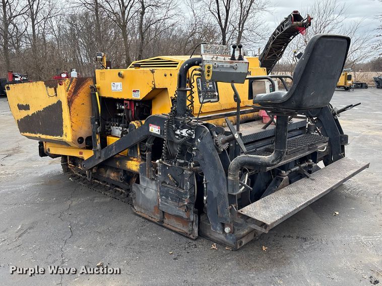 image for item DV0821 2005 Mauldin 1750-C paver