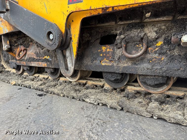 image for item DV0821 2005 Mauldin 1750-C paver