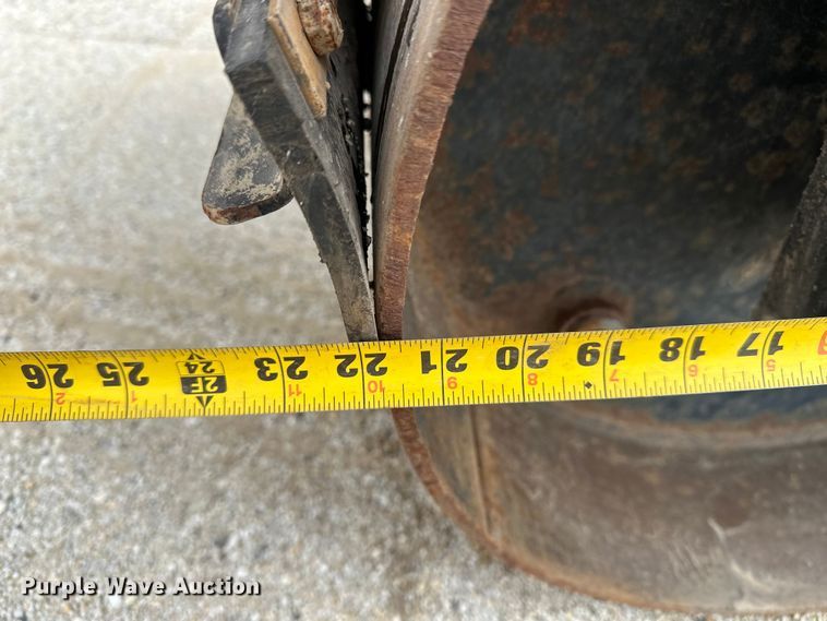 image for item DV0822 Wacker Neuson double drum vibratory roller