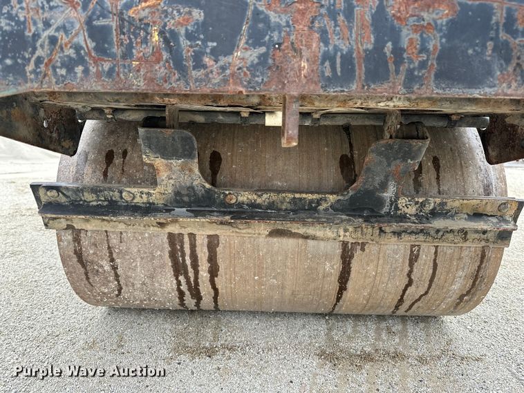 image for item DV0822 Wacker Neuson double drum vibratory roller