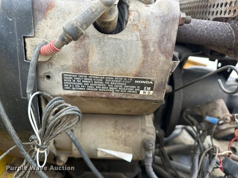 image for item DV0822 Wacker Neuson double drum vibratory roller