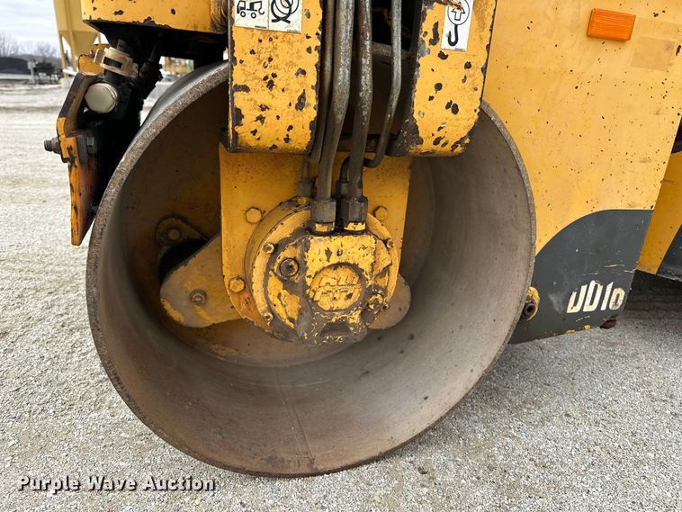 image for item DV0823 2012 Volvo DD16 double drum vibratory roller