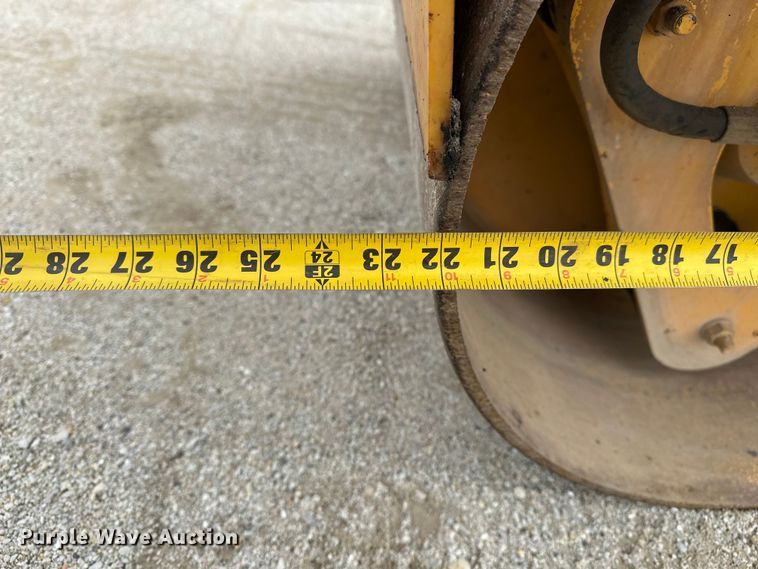 image for item DV0823 2012 Volvo DD16 double drum vibratory roller