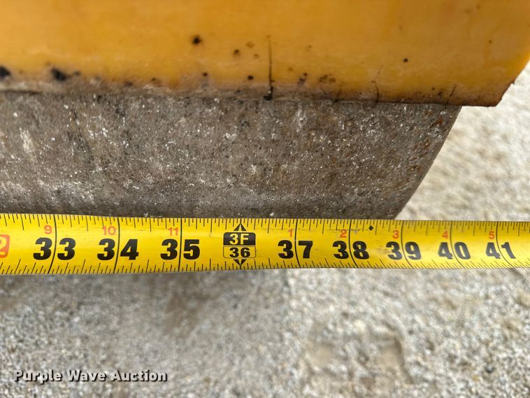 image for item DV0823 2012 Volvo DD16 double drum vibratory roller