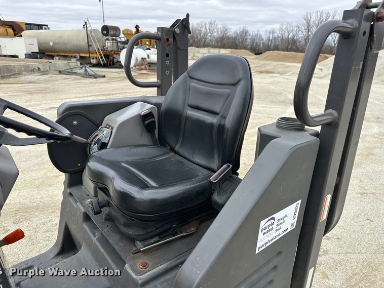 image for item DV0823 2012 Volvo DD16 double drum vibratory roller