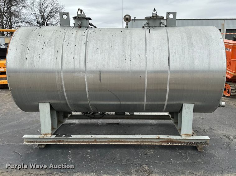 image for item DV0825 Total Tank IT1000 emolsion storage tank