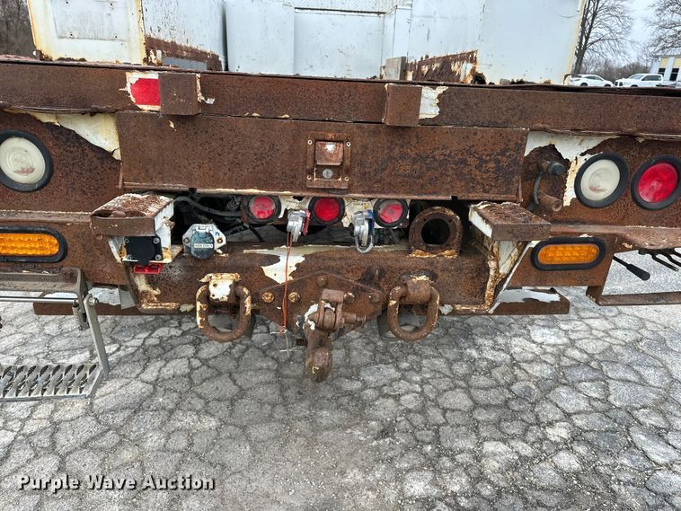 image for item DV0827 2007 Freightliner M2 utility / service truck