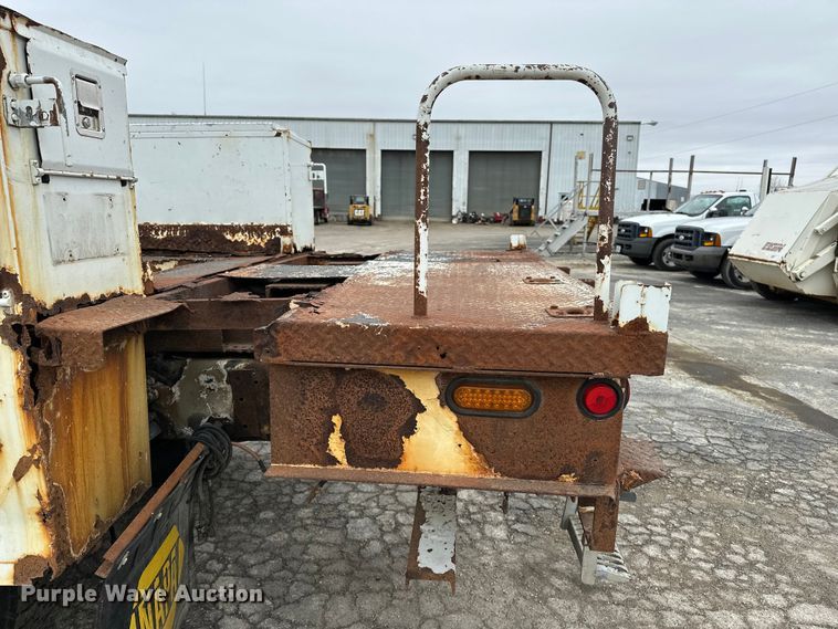 image for item DV0827 2007 Freightliner M2 utility / service truck