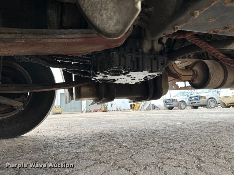 image for item DV0827 2007 Freightliner M2 utility / service truck