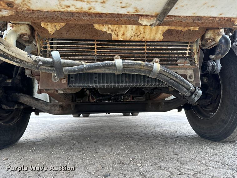 image for item DV0827 2007 Freightliner M2 utility / service truck