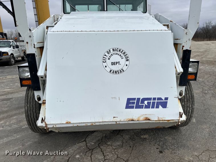 image for item DV0828 Elgin Pelican Series P street sweeper truck