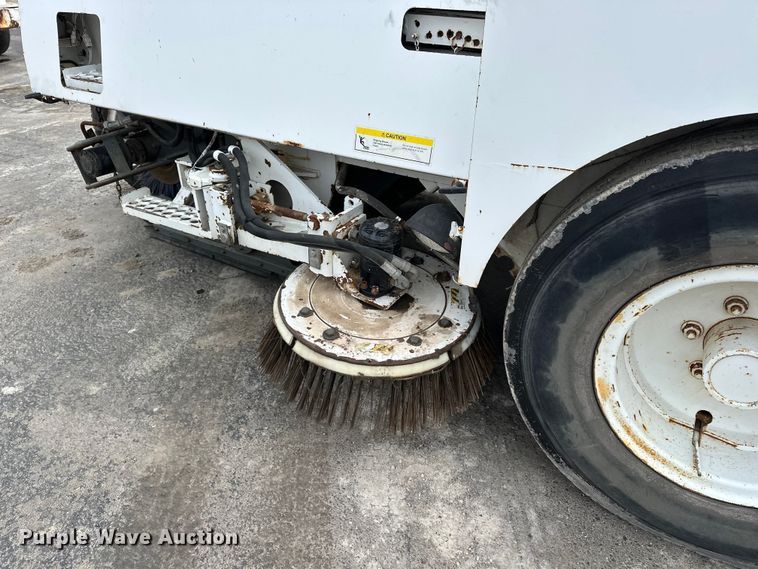 image for item DV0828 Elgin Pelican Series P street sweeper truck