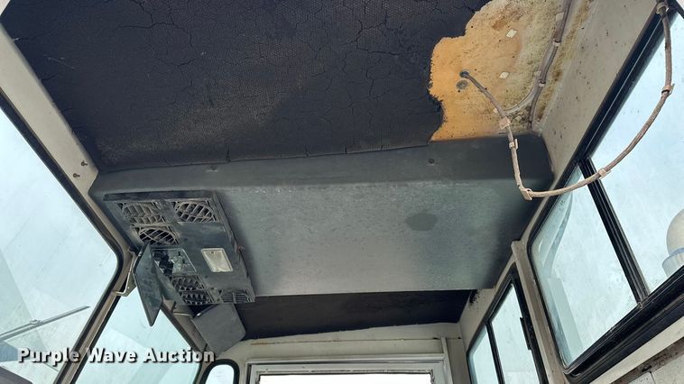 image for item DV0828 Elgin Pelican Series P street sweeper truck