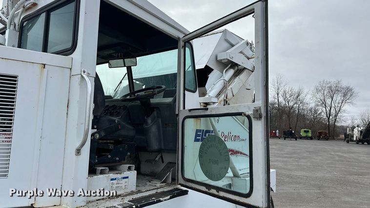 image for item DV0828 Elgin Pelican Series P street sweeper truck