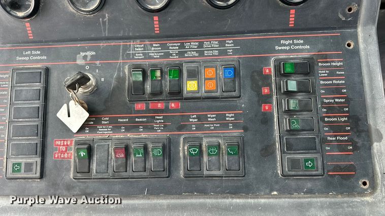 image for item DV0828 Elgin Pelican Series P street sweeper truck