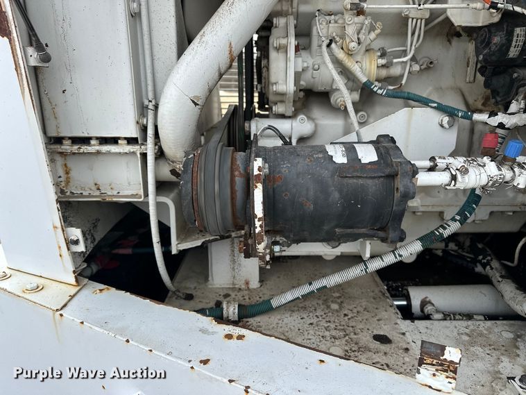 image for item DV0828 Elgin Pelican Series P street sweeper truck